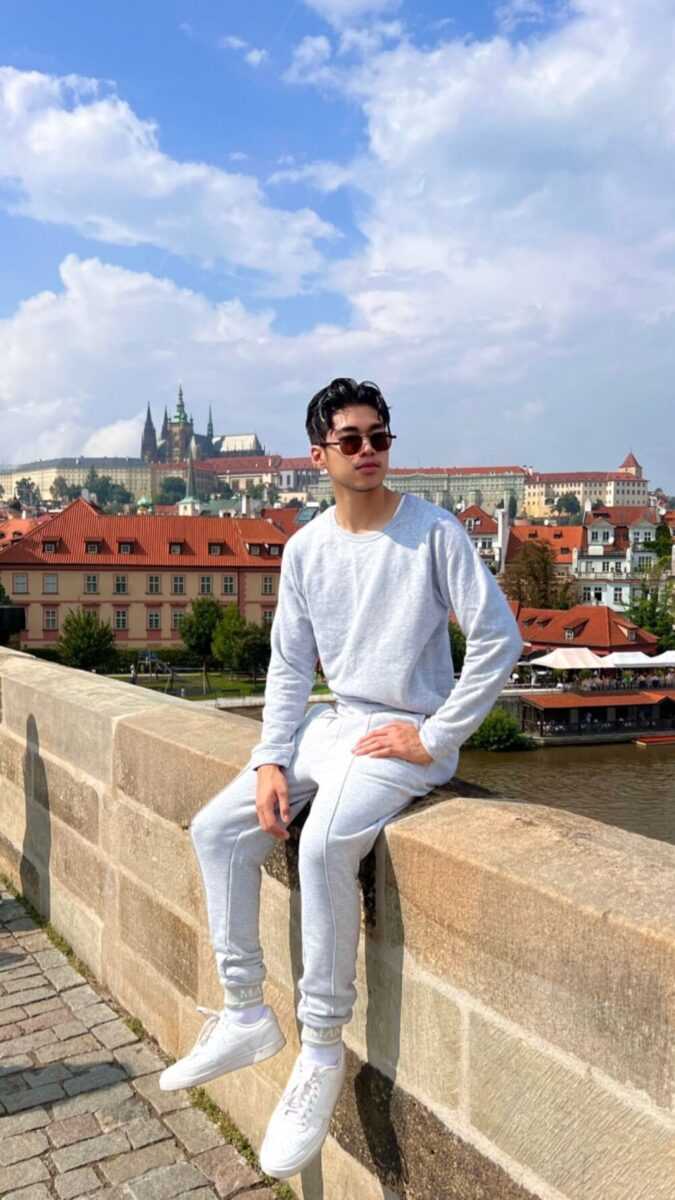 Polaroids of Harper R